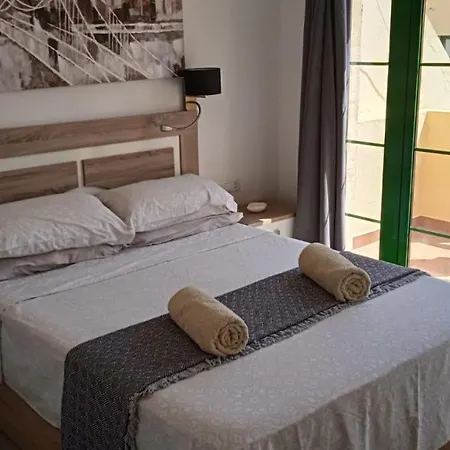 Inviting 1-bed On Castillo Mar Lägenhet Caleta De Fuste